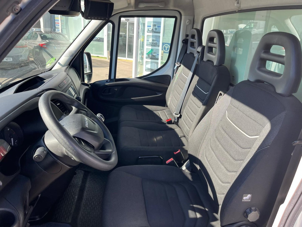 Kühltransporter Frigorífico IVECO 35C16 3.0 FRIGORIFICA: das Bild 11