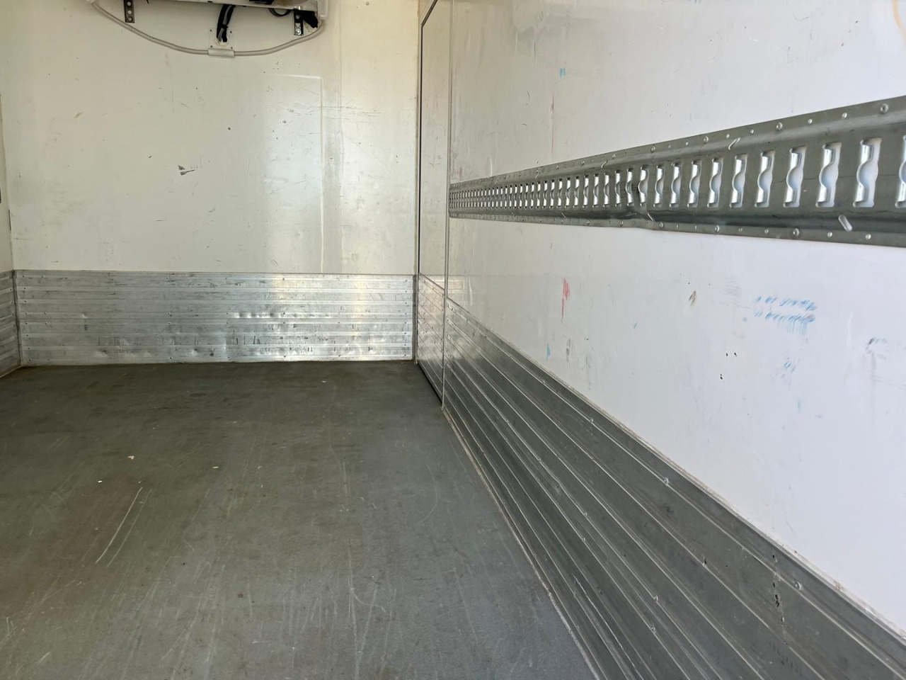 Kühltransporter Frigorífico IVECO 35C16 3.0 FRIGORIFICA: das Bild 16