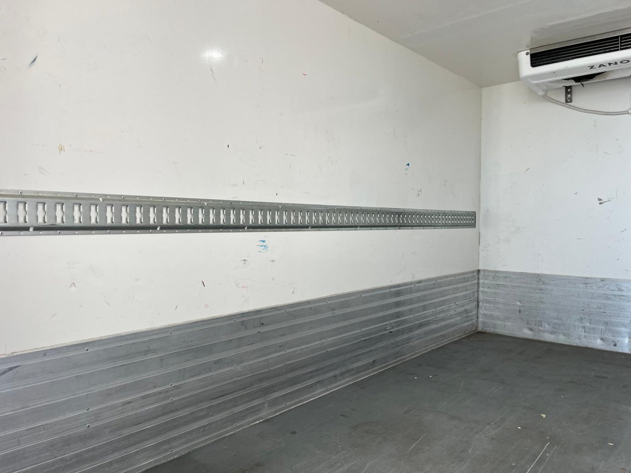 Kühltransporter Frigorífico IVECO 35C16 3.0 FRIGORIFICA: das Bild 15