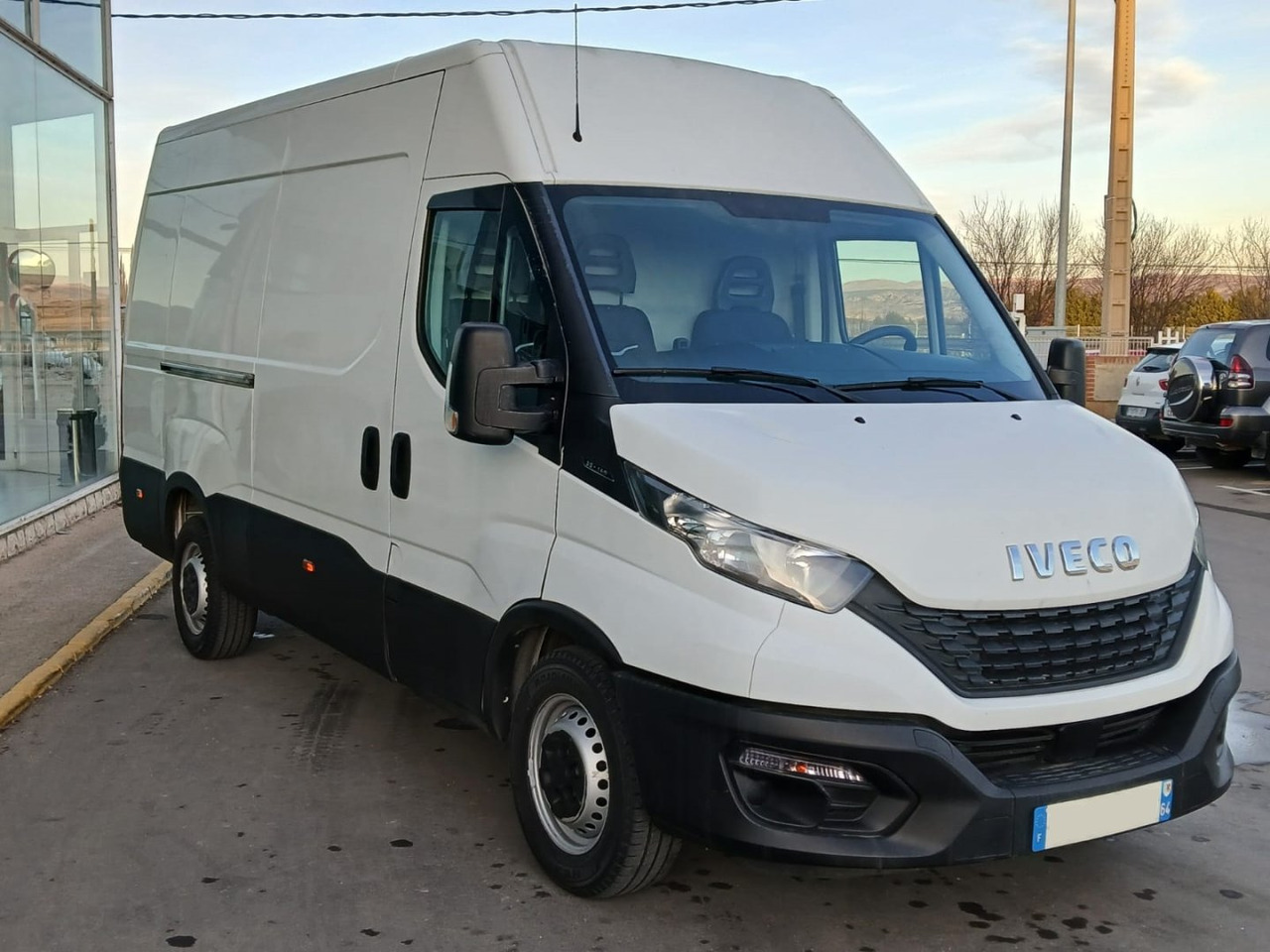 Furgón IVECO 35S14 12m3 - Kastenwagen: das Bild 3 Furgón IVECO 35S14 12m3 - Kastenwagen: das Bild 3