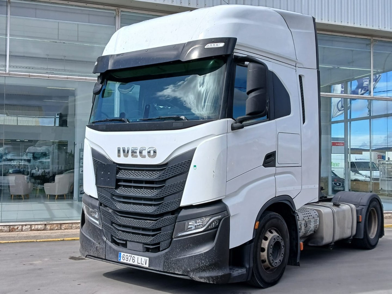 Cabeza Tractora IVECO 460 AUTOMATICO INTARDER ADR - Sattelzugmaschine: das Bild 1 Cabeza Tractora IVECO 460 AUTOMATICO INTARDER ADR - Sattelzugmaschine: das Bild 1