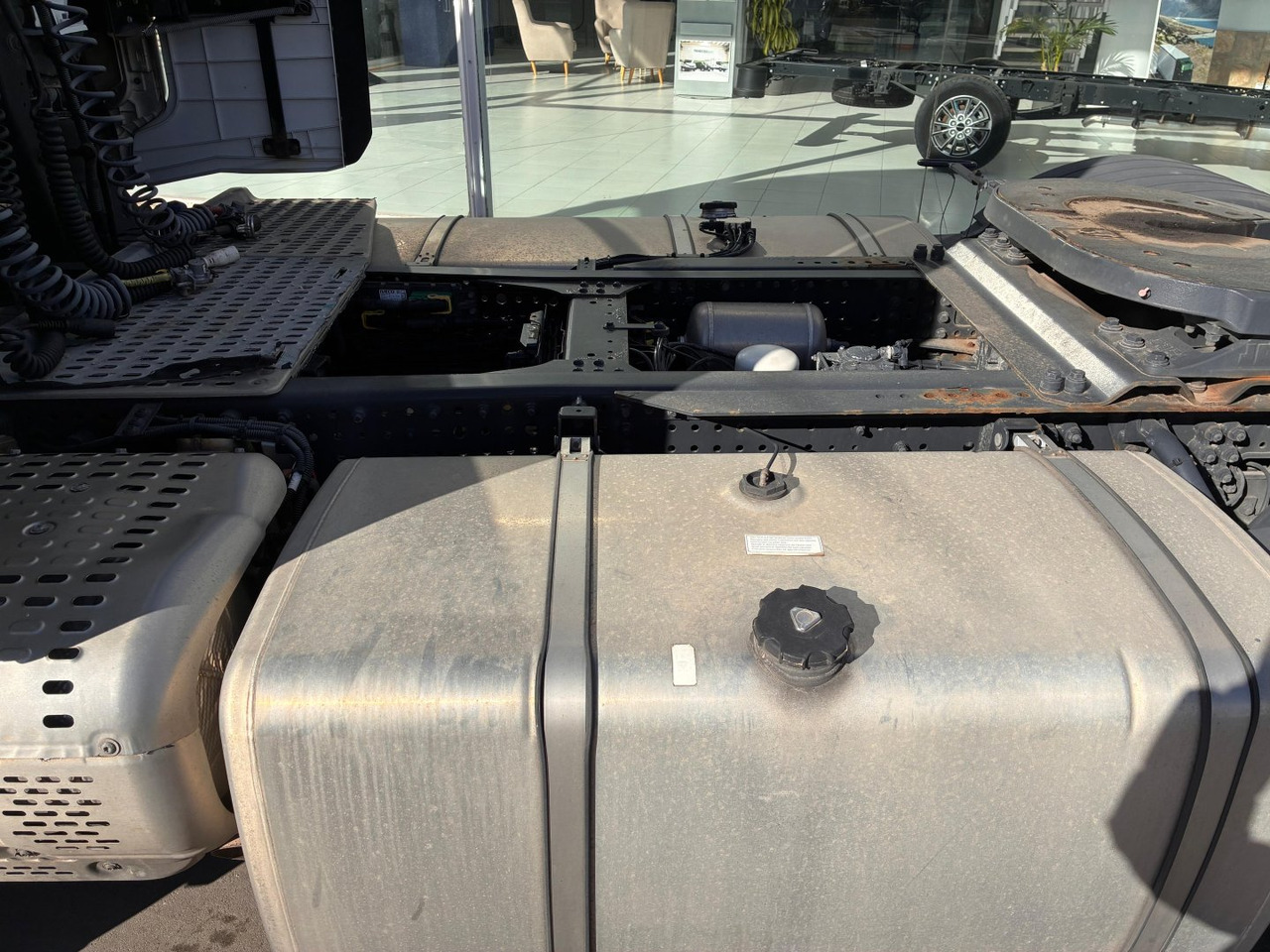 Sattelzugmaschine Cabeza Tractora IVECO 510 AUTOMATICO INTARDER: das Bild 6 Sattelzugmaschine Cabeza Tractora IVECO 510 AUTOMATICO INTARDER: das Bild 6