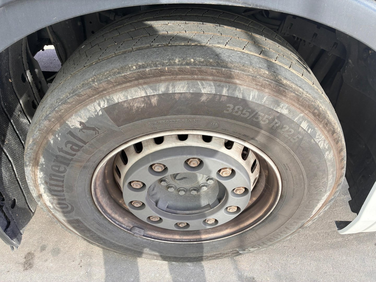 Sattelzugmaschine Cabeza Tractora IVECO 510 AUTOMATICO INTARDER: das Bild 18 Sattelzugmaschine Cabeza Tractora IVECO 510 AUTOMATICO INTARDER: das Bild 18