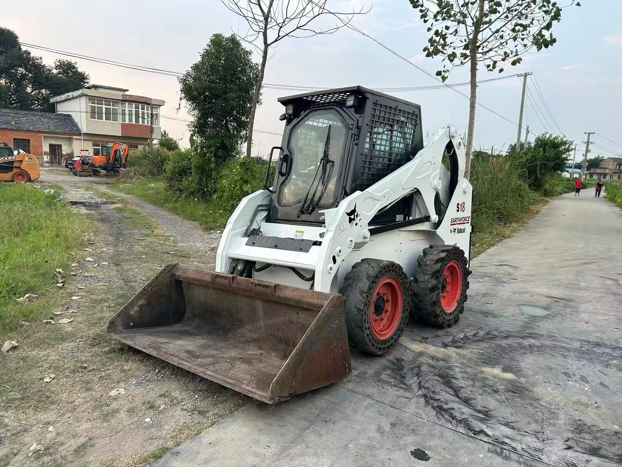 BOBCAT S17 S450 S550 - Kompaktlader: das Bild 3 BOBCAT S17 S450 S550 - Kompaktlader: das Bild 3