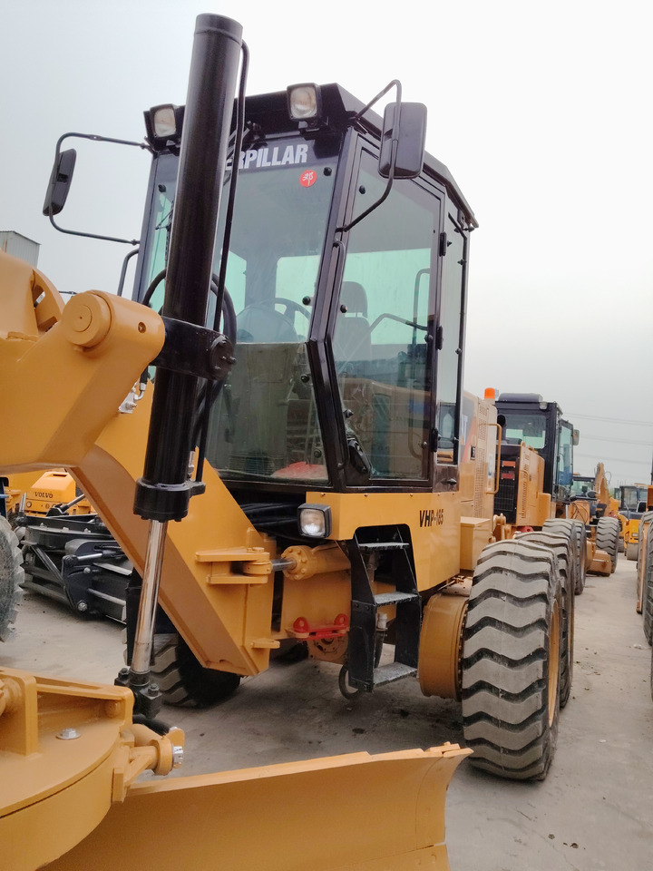 Grader CAT 140G 140H 140K: das Bild 11