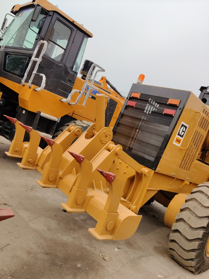 Grader CAT 140G 140H 140K: das Bild 13