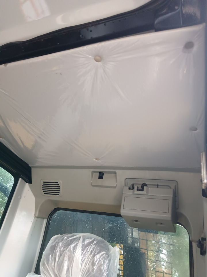 CAT 324DL - Kettenbagger: das Bild 2 CAT 324DL - Kettenbagger: das Bild 2