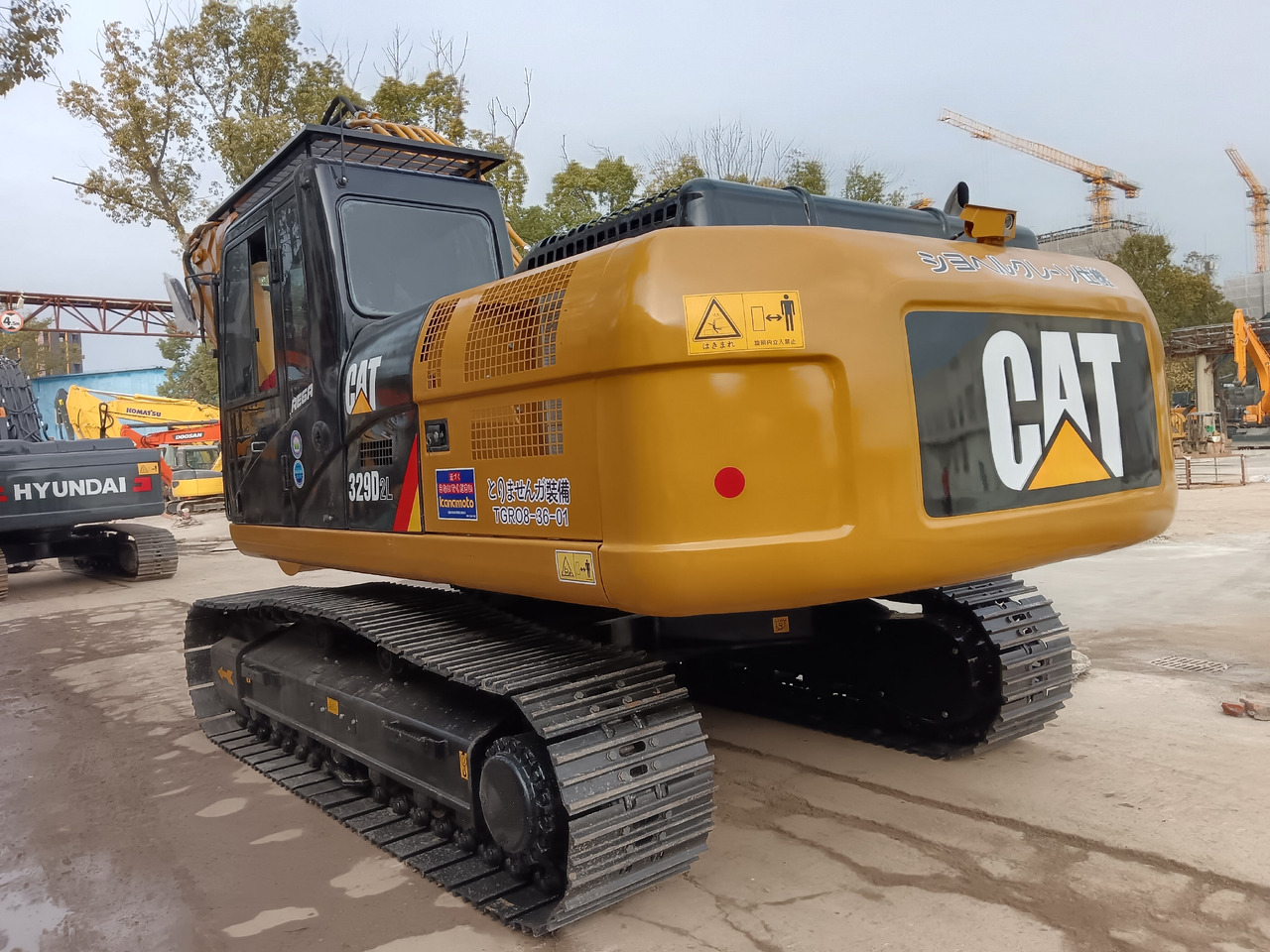 CAT 329D2L - Kettenbagger: das Bild 5 CAT 329D2L - Kettenbagger: das Bild 5