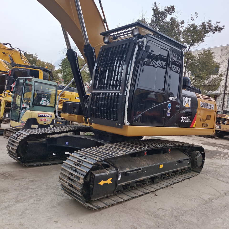 CAT 330 D2 L - Kettenbagger: das Bild 4 CAT 330 D2 L - Kettenbagger: das Bild 4