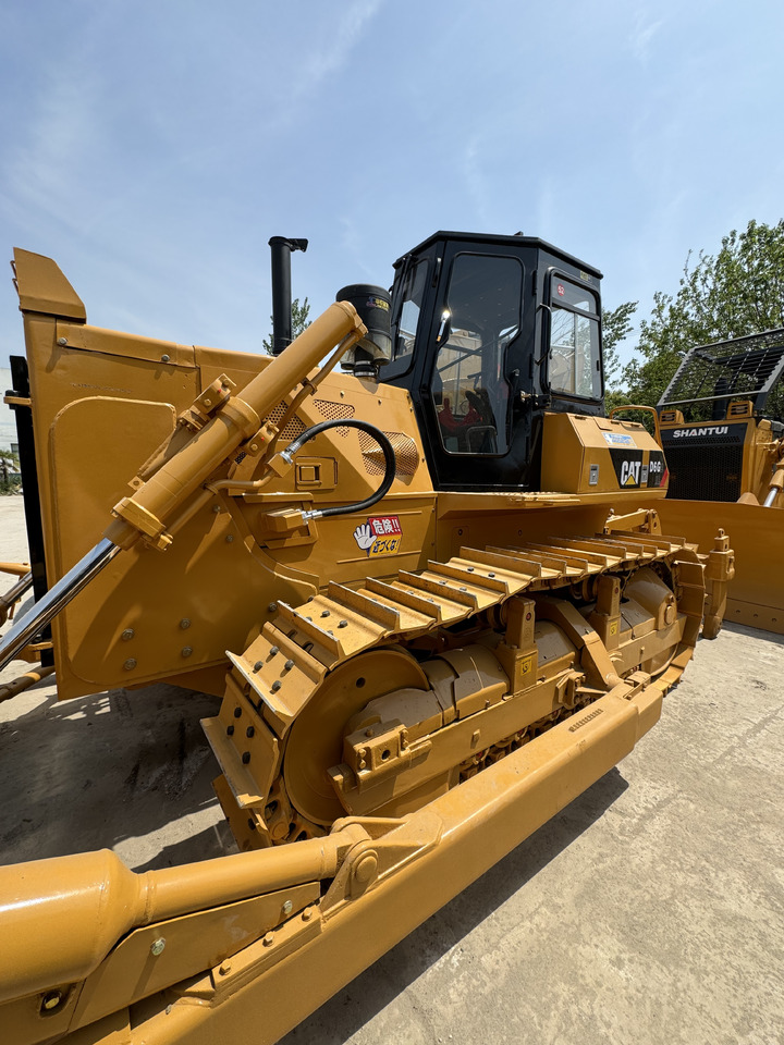 CATERPILLAR D6G CAT - Bulldozer: das Bild 1 CATERPILLAR D6G CAT - Bulldozer: das Bild 1