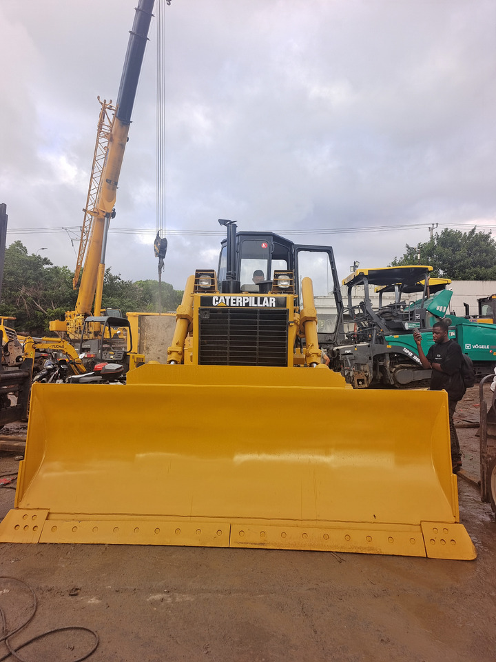 Bulldozer CATERPILLAR D7G CAT: das Bild 9