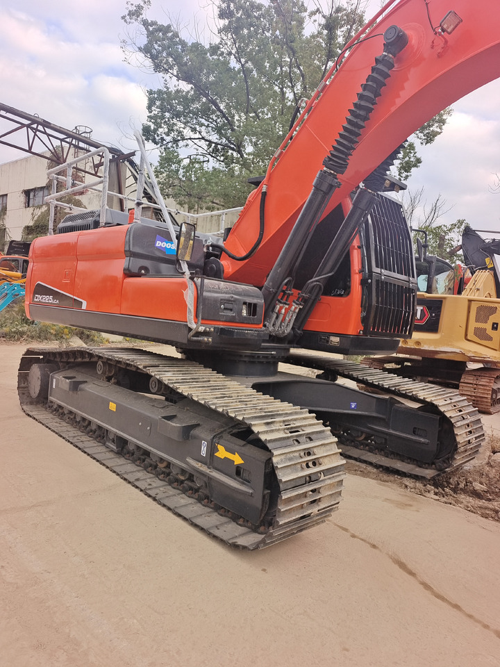 DOOSAN DX225LCA DX225LC-9C - Kettenbagger: das Bild 5 DOOSAN DX225LCA DX225LC-9C - Kettenbagger: das Bild 5