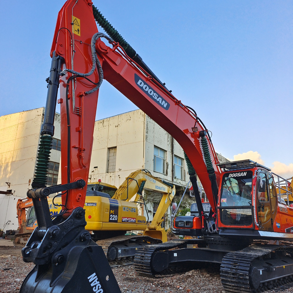 DOOSAN DX300LC-9C - Kettenbagger: das Bild 5 DOOSAN DX300LC-9C - Kettenbagger: das Bild 5