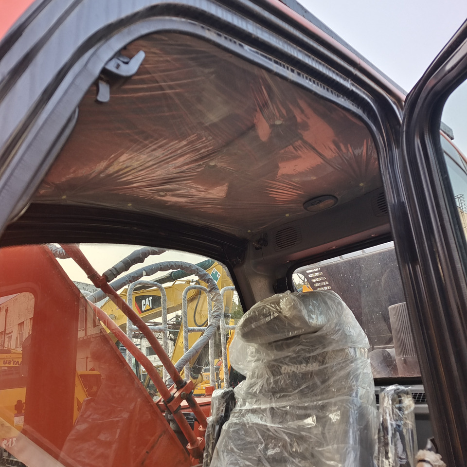 DOOSAN DX300LC-9C Doosan DX 300 LC - 9 C - Kettenbagger: das Bild 4 DOOSAN DX300LC-9C Doosan DX 300 LC - 9 C - Kettenbagger: das Bild 4
