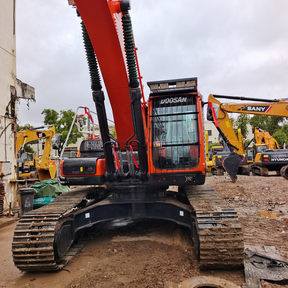 DOOSAN DX340 LC-9S LCA - Laderaupe: das Bild 1 DOOSAN DX340 LC-9S LCA - Laderaupe: das Bild 1
