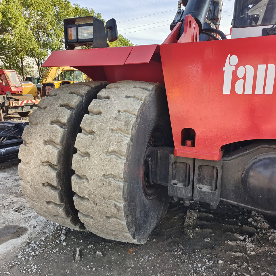 Reach stacker FANTUZZI CS45KMHD: das Bild 13