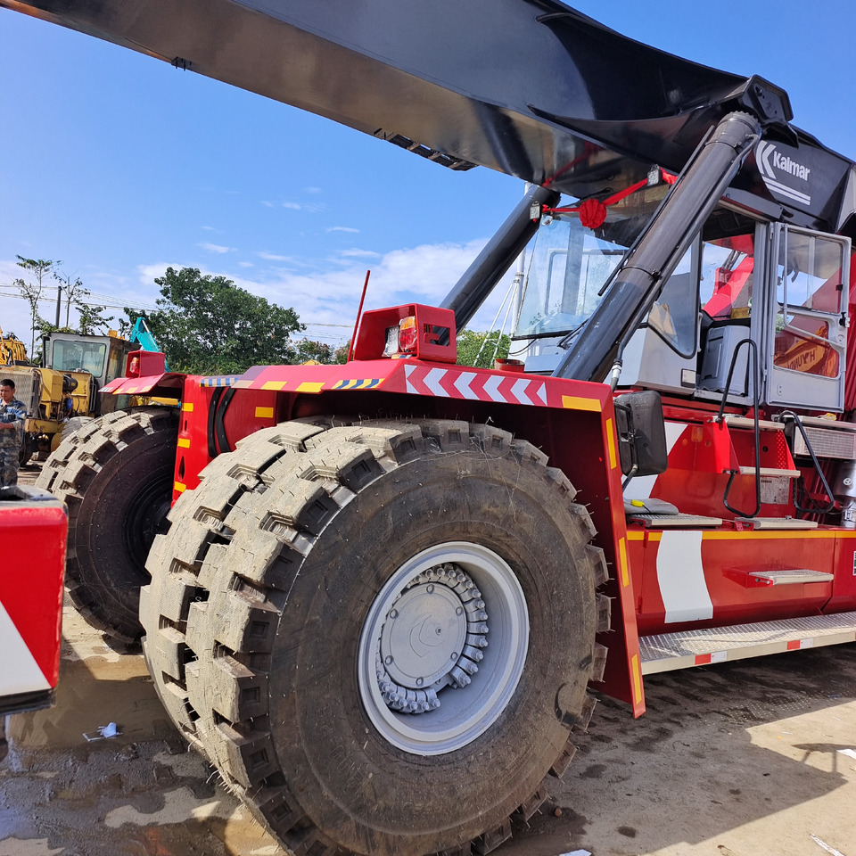 KALMAR drf450 DRF450 DRT DRD DRU DRS - Reach stacker: das Bild 2 KALMAR drf450 DRF450 DRT DRD DRU DRS - Reach stacker: das Bild 2