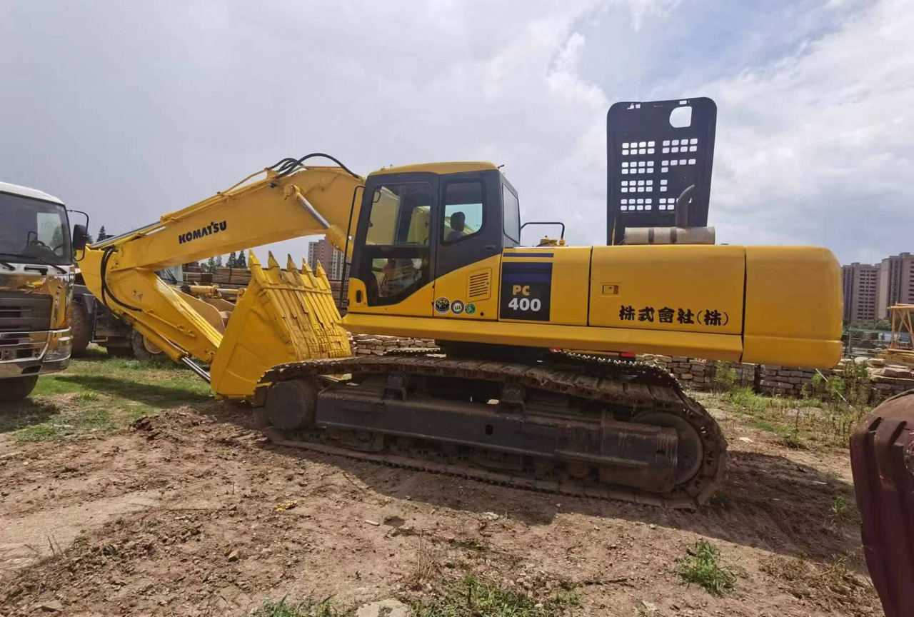 KOMATSU PC400-8 - Kettenbagger: das Bild 2 KOMATSU PC400-8 - Kettenbagger: das Bild 2