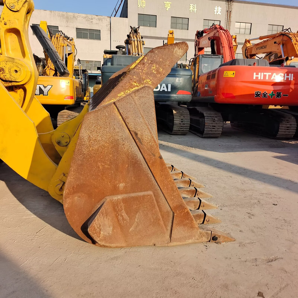 KOMATSU WA 600 - 3 - Radlader: das Bild 4 KOMATSU WA 600 - 3 - Radlader: das Bild 4