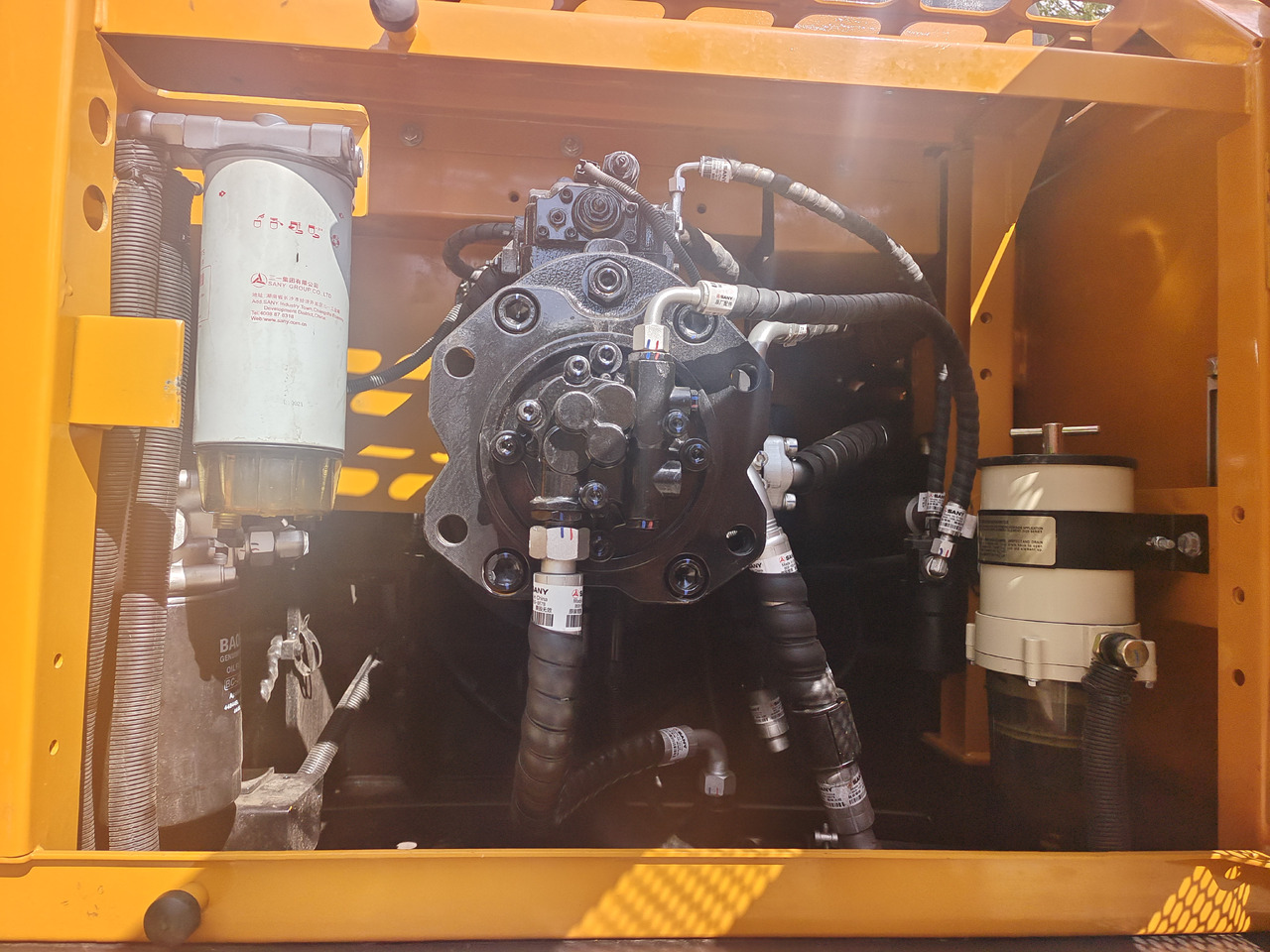 SANY SY365H - Kettenbagger: das Bild 3 SANY SY365H - Kettenbagger: das Bild 3