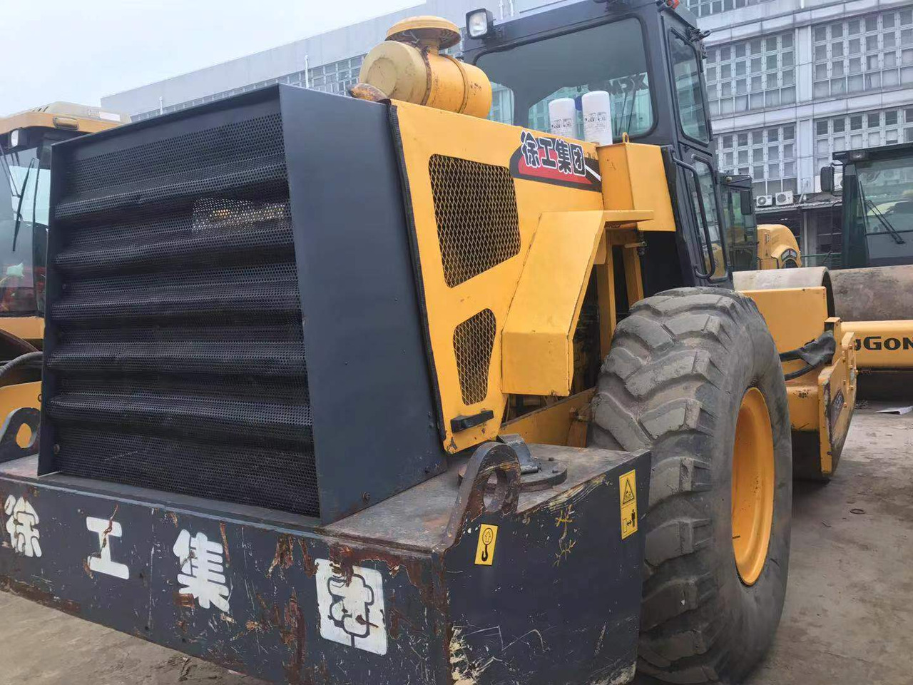 XCMG XS263J ROAD ROLLER XS 263J 223J 203J - Walzenzug: das Bild 4 XCMG XS263J ROAD ROLLER XS 263J 223J 203J - Walzenzug: das Bild 4