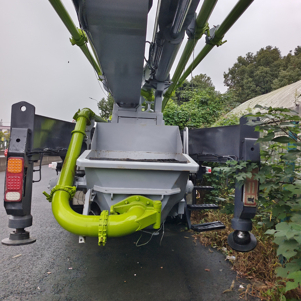 ZOOMLION ZLJ5336THBSE - Betonpumpe: das Bild 4 ZOOMLION ZLJ5336THBSE - Betonpumpe: das Bild 4