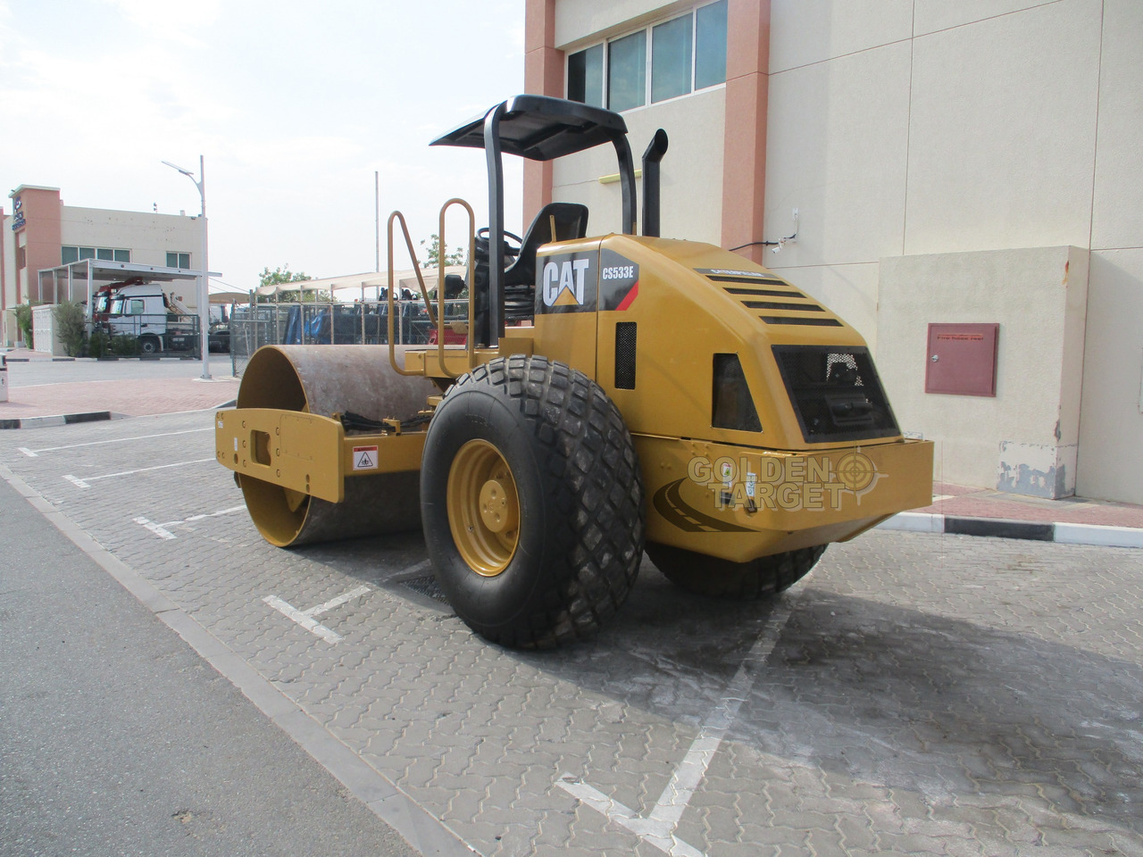 CATERPILLAR CS533E VIBRATORY ROLLER - Straßenwalze: das Bild 4 CATERPILLAR CS533E VIBRATORY ROLLER - Straßenwalze: das Bild 4