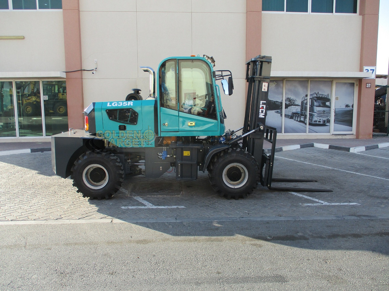 LGCM LG35R Rough Terrain Forklift - Dieselstapler: das Bild 5 LGCM LG35R Rough Terrain Forklift - Dieselstapler: das Bild 5