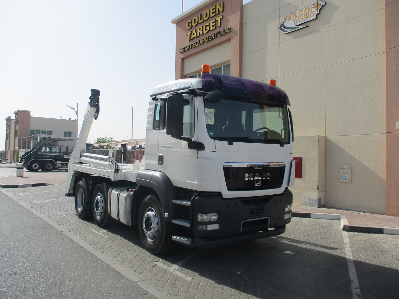 MAN TGS 26.360 6x2 Skip Loader - Absetzkipper: das Bild 1 MAN TGS 26.360 6x2 Skip Loader - Absetzkipper: das Bild 1