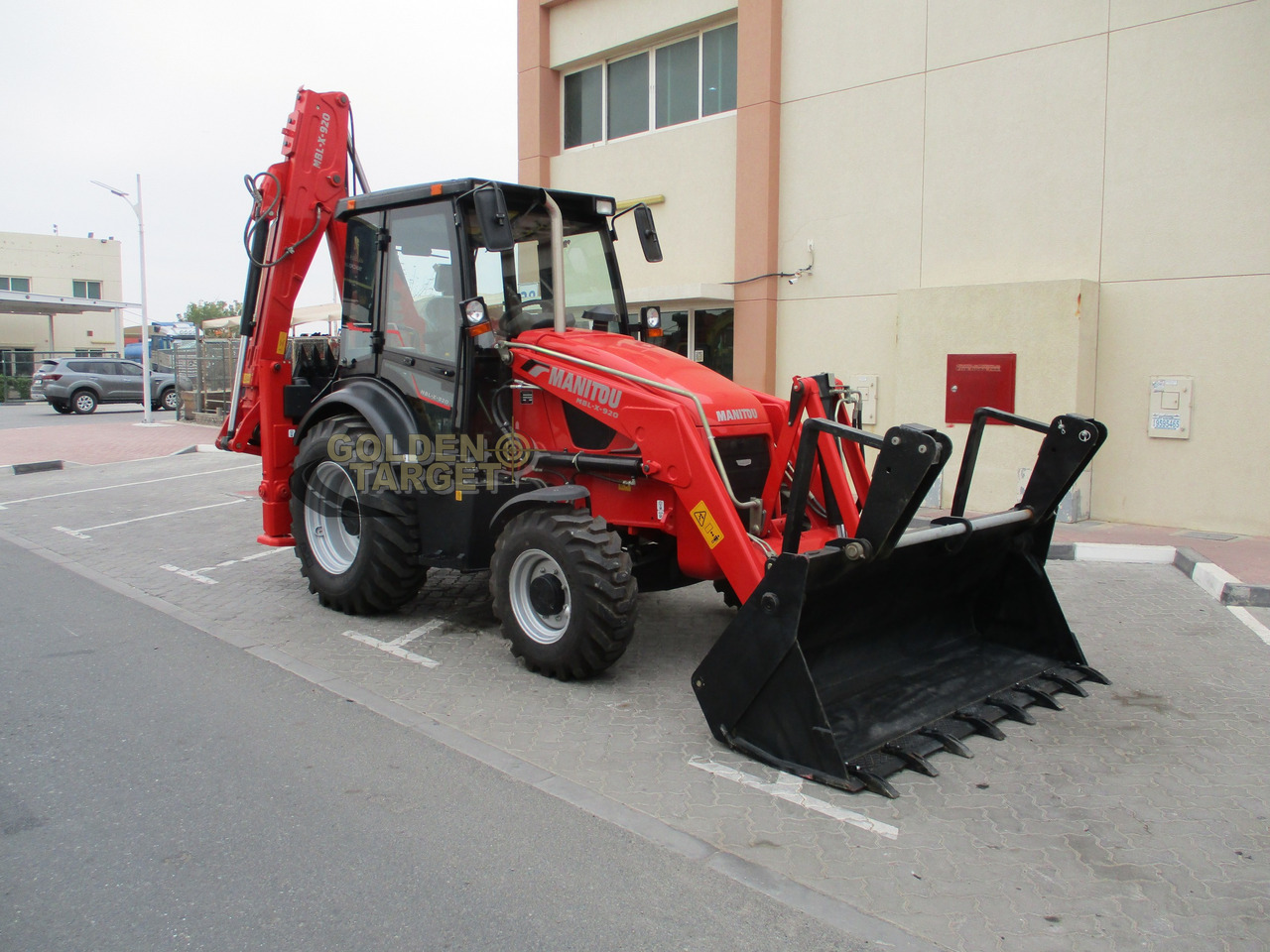 MANITOU MBL-X-920 BACKHOE LOADER - Baggerlader: das Bild 1 MANITOU MBL-X-920 BACKHOE LOADER - Baggerlader: das Bild 1