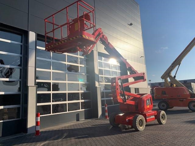 LGMG A 14 JE - Gelenkarmbühne: das Bild 4 LGMG A 14 JE - Gelenkarmbühne: das Bild 4