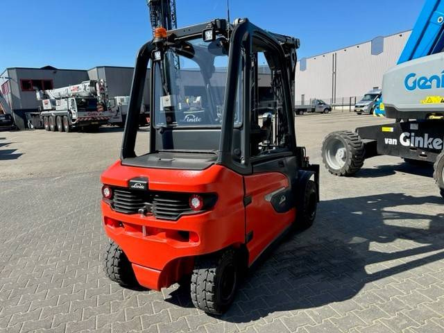 Linde E35L - Elektrostapler: das Bild 4 Linde E35L - Elektrostapler: das Bild 4