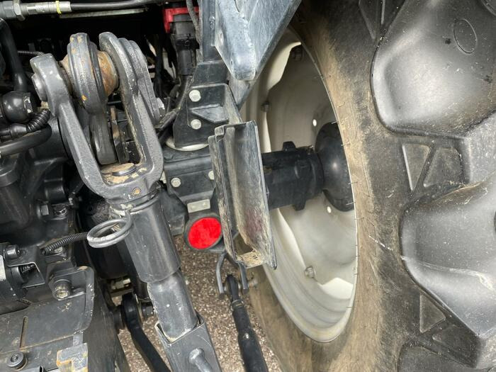 Deutz-Fahr Agroplus 420 - Traktor: das Bild 3 Deutz-Fahr Agroplus 420 - Traktor: das Bild 3