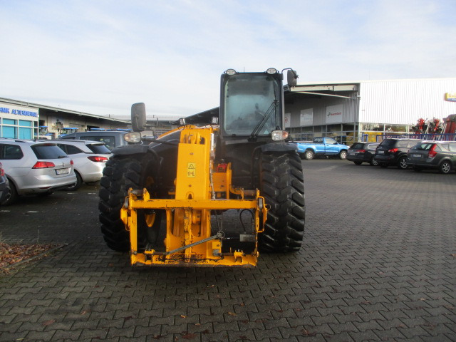 Teleskoplader JCB 541-70 AgriPlus: das Bild 1