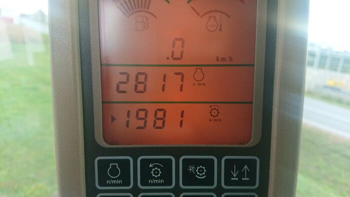 John Deere C 670 - Mähdrescher: das Bild 4 John Deere C 670 - Mähdrescher: das Bild 4