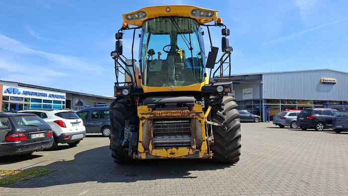 New Holland FR 9060 - Feldhäcksler: das Bild 2 New Holland FR 9060 - Feldhäcksler: das Bild 2