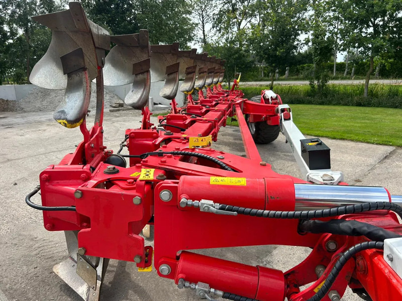 Pottinger 8 schaar wentelploeg getrokken Servo S 6.50 P N 8 Schar 8102/46W - Pflug: das Bild 3 Pottinger 8 schaar wentelploeg getrokken Servo S 6.50 P N 8 Schar 8102/46W - Pflug: das Bild 3