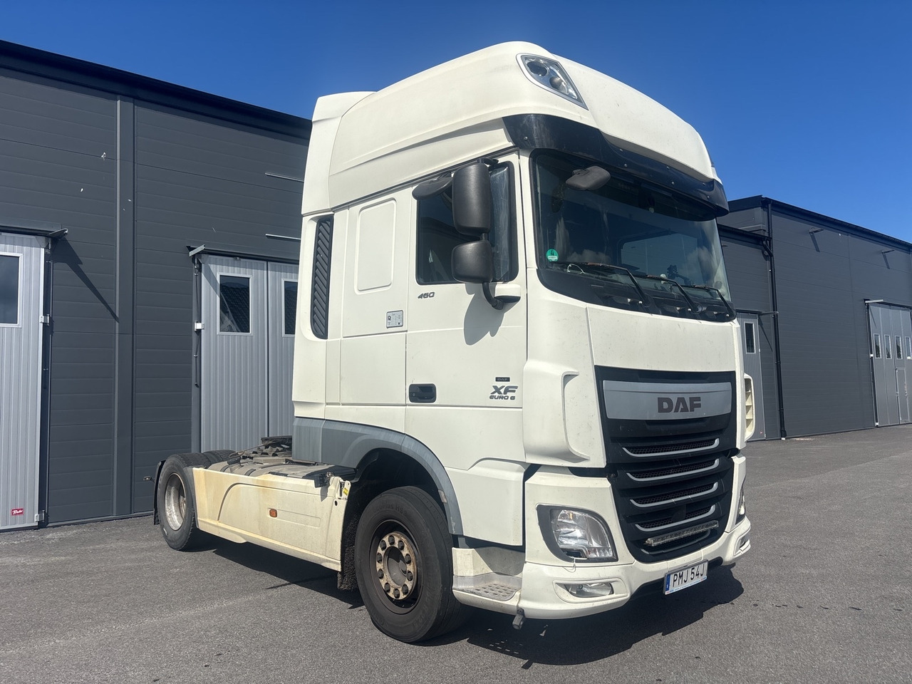 Dragbil DAF XF 460 FT 4x2 -2016 - Sattelzugmaschine: das Bild 1 Dragbil DAF XF 460 FT 4x2 -2016 - Sattelzugmaschine: das Bild 1