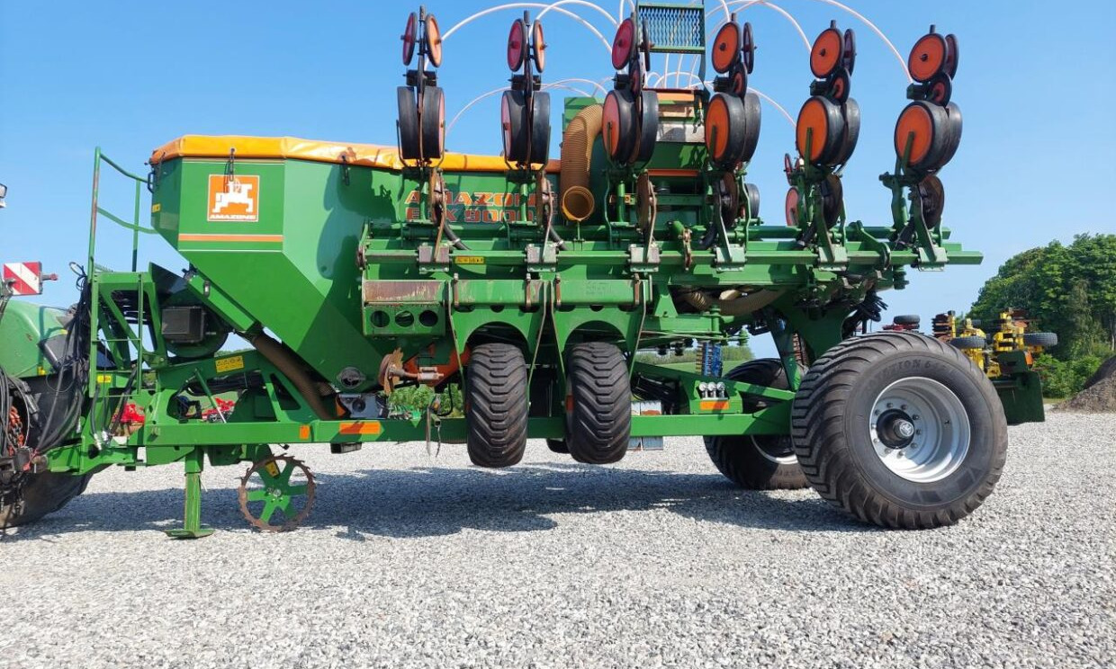 Amazone EDX 9000-T - 12 rækket - Einzelkornsämaschine: das Bild 1 Amazone EDX 9000-T - 12 rækket - Einzelkornsämaschine: das Bild 1