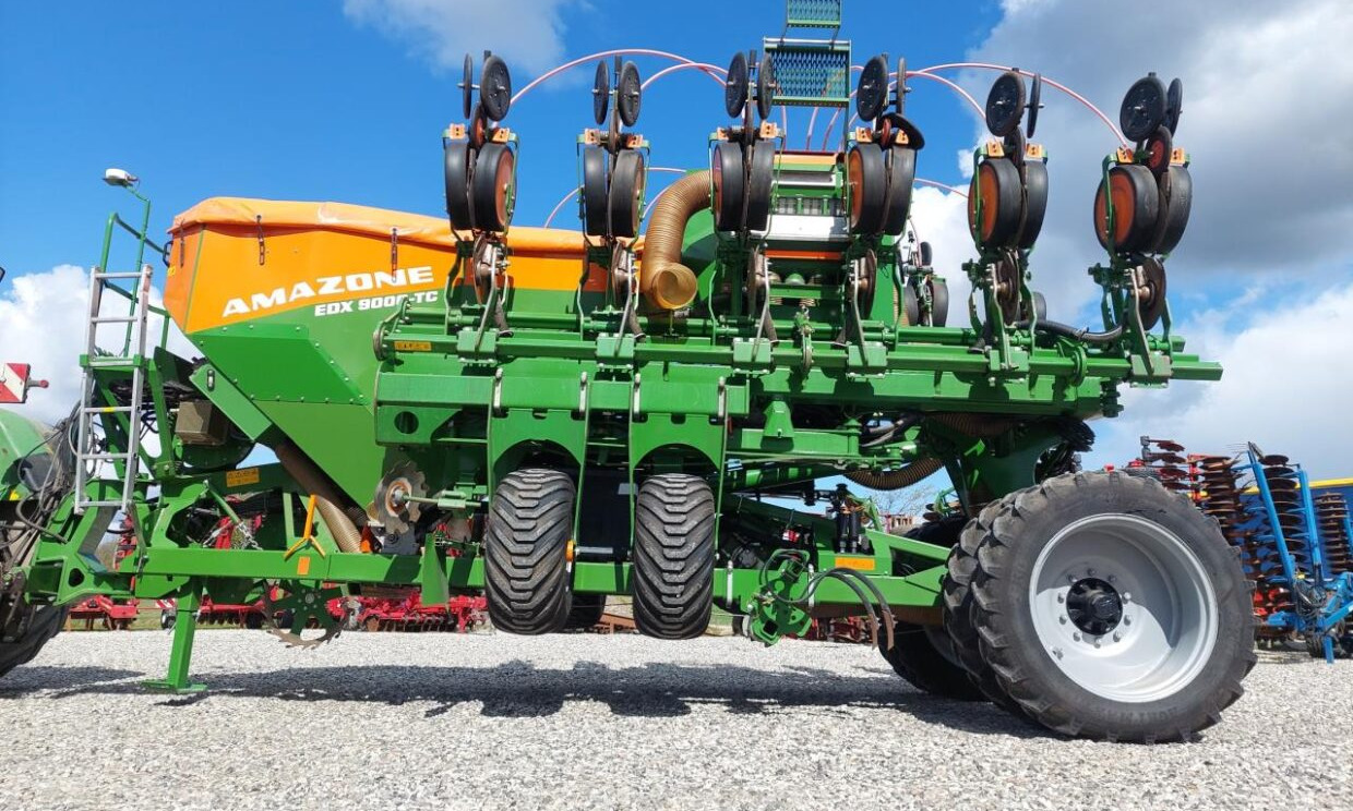 Amazone EDX 9000-TC MED GPS - Einzelkornsämaschine: das Bild 2 Amazone EDX 9000-TC MED GPS - Einzelkornsämaschine: das Bild 2