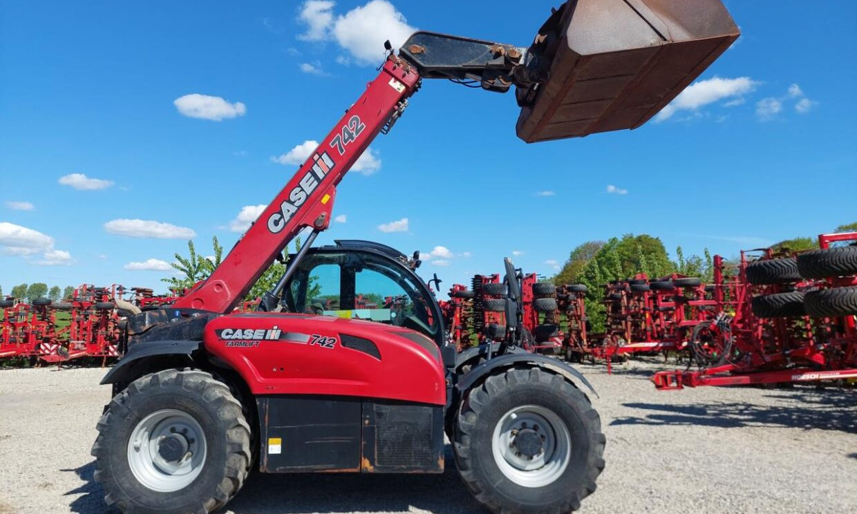 Case IH Farmlift 742 - Teleskoplader: das Bild 1 Case IH Farmlift 742 - Teleskoplader: das Bild 1