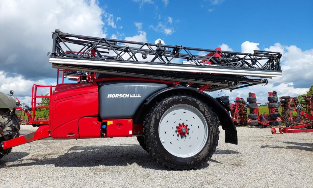 Horsch Leeb 5 LT - 30m - Anhängespritze: das Bild 1 Horsch Leeb 5 LT - 30m - Anhängespritze: das Bild 1