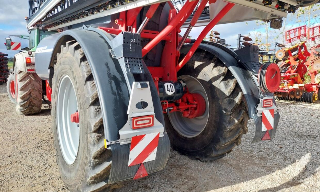 Horsch Leeb 8 GS - 42m - Anhängespritze: das Bild 5 Horsch Leeb 8 GS - 42m - Anhängespritze: das Bild 5