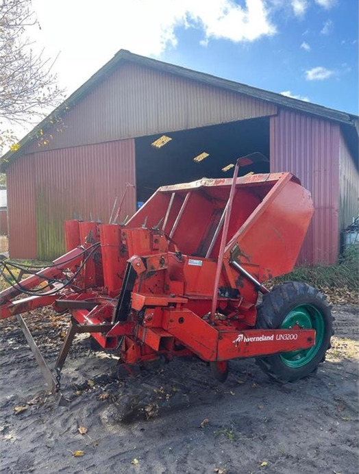 Underhaug UN-3200 - Kartoffellegemaschine: das Bild 1 Underhaug UN-3200 - Kartoffellegemaschine: das Bild 1