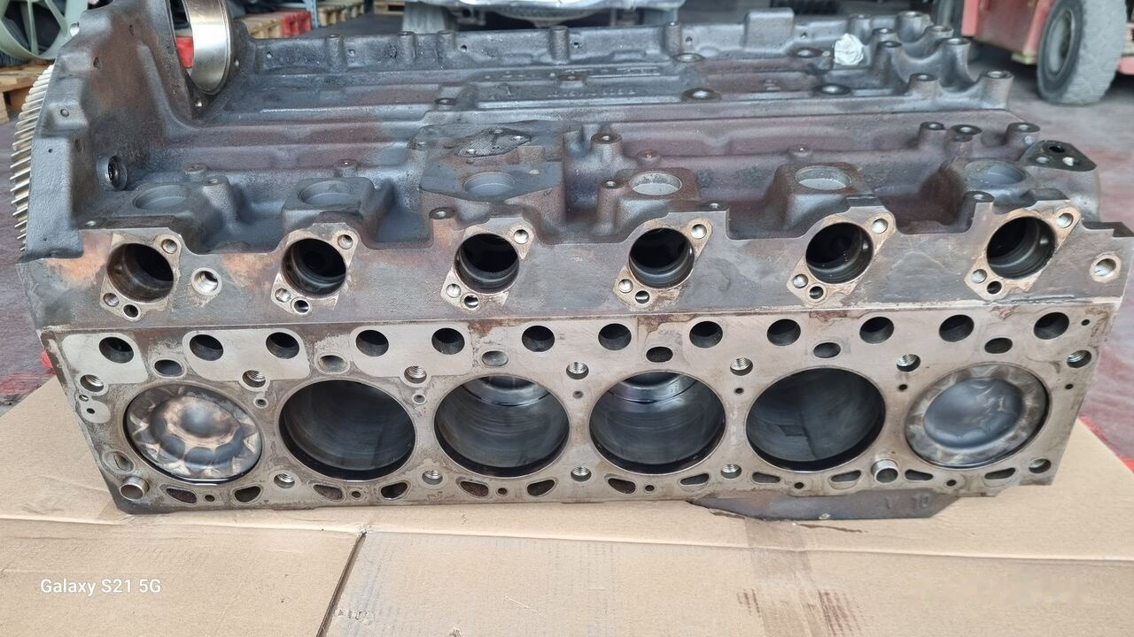 Mercedes-Benz SORT BLOCK OM 926 LA EURO 5,5 R9060115101 Mercedes-Benz AXOR - Zylinderblock für LKW: das Bild 4 Mercedes-Benz SORT BLOCK OM 926 LA EURO 5,5 R9060115101 Mercedes-Benz AXOR - Zylinderblock für LKW: das Bild 4