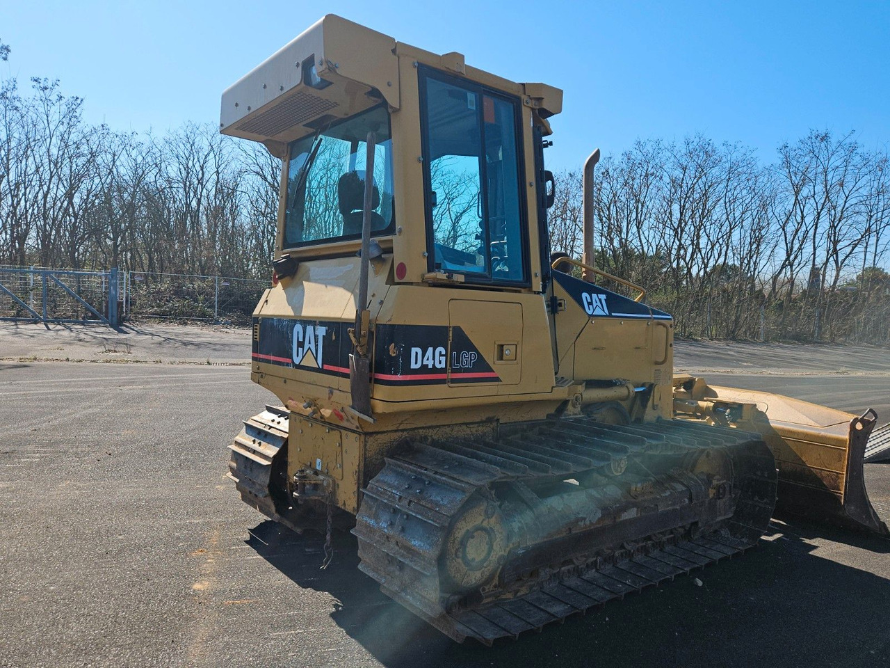 CAT D4G LGP - Bulldozer: das Bild 4 CAT D4G LGP - Bulldozer: das Bild 4