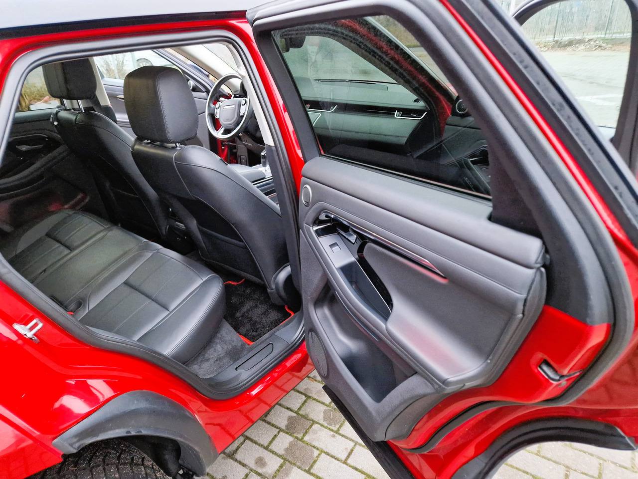 SUV/ Geländewagen Range Rover Evoque: das Bild 13