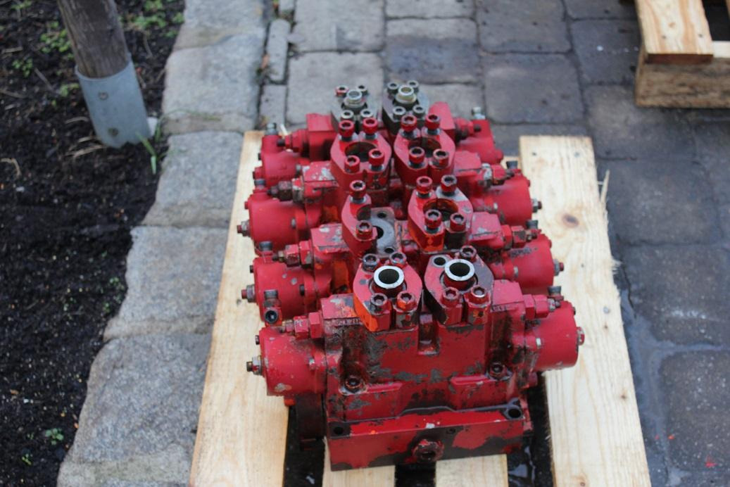 Atlas 1704 LC - Hydraulik ventil für Baumaschine: das Bild 4 Atlas 1704 LC - Hydraulik ventil für Baumaschine: das Bild 4