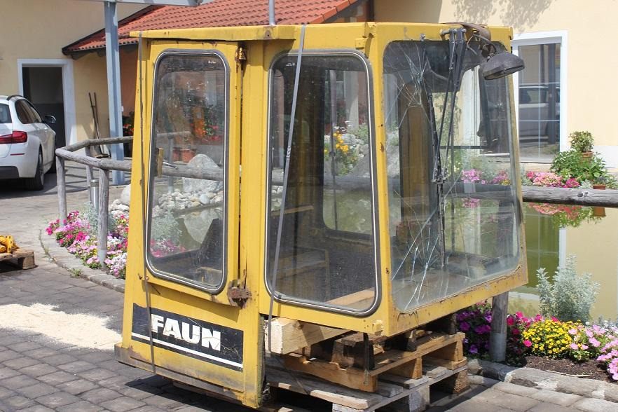 Faun F 1310 - Fahrerhaus für Baumaschine: das Bild 5 Faun F 1310 - Fahrerhaus für Baumaschine: das Bild 5