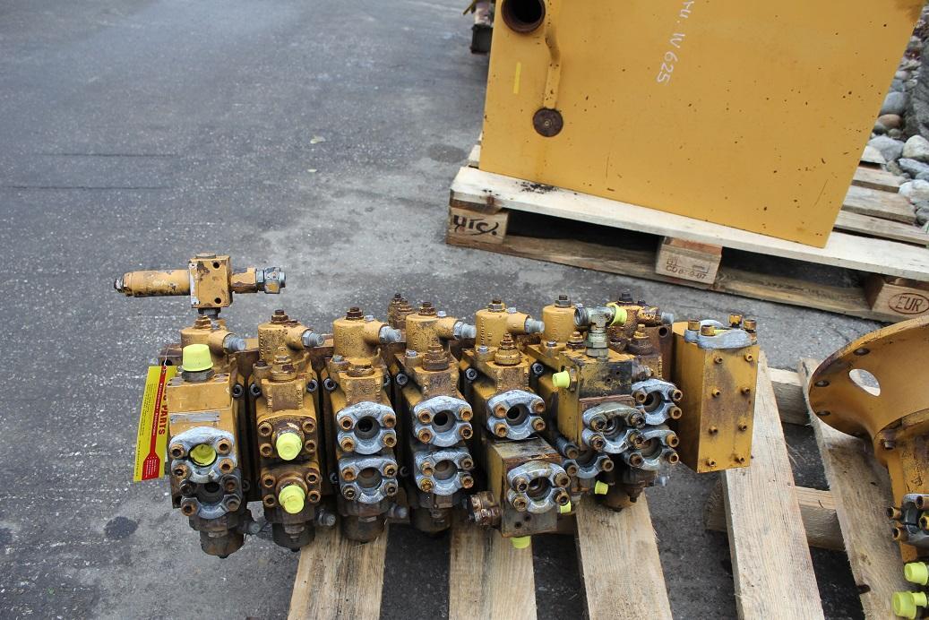 Furukawa W 625 - Hydraulik ventil für Baumaschine: das Bild 4 Furukawa W 625 - Hydraulik ventil für Baumaschine: das Bild 4